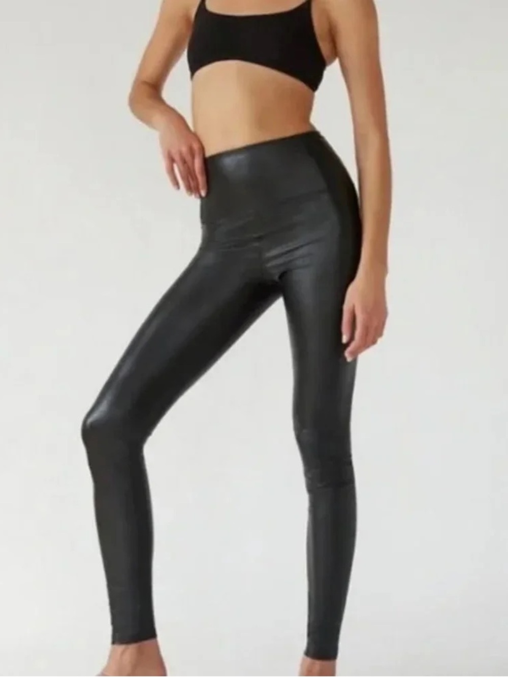Wilfred Free (M) Aritzia Daria Vegan Leather Pant Legging Black Sleek Soft - Picture 2 of 14